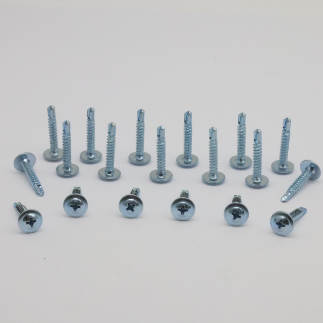 برغي ذاتي الحفر برأس جملوني zp