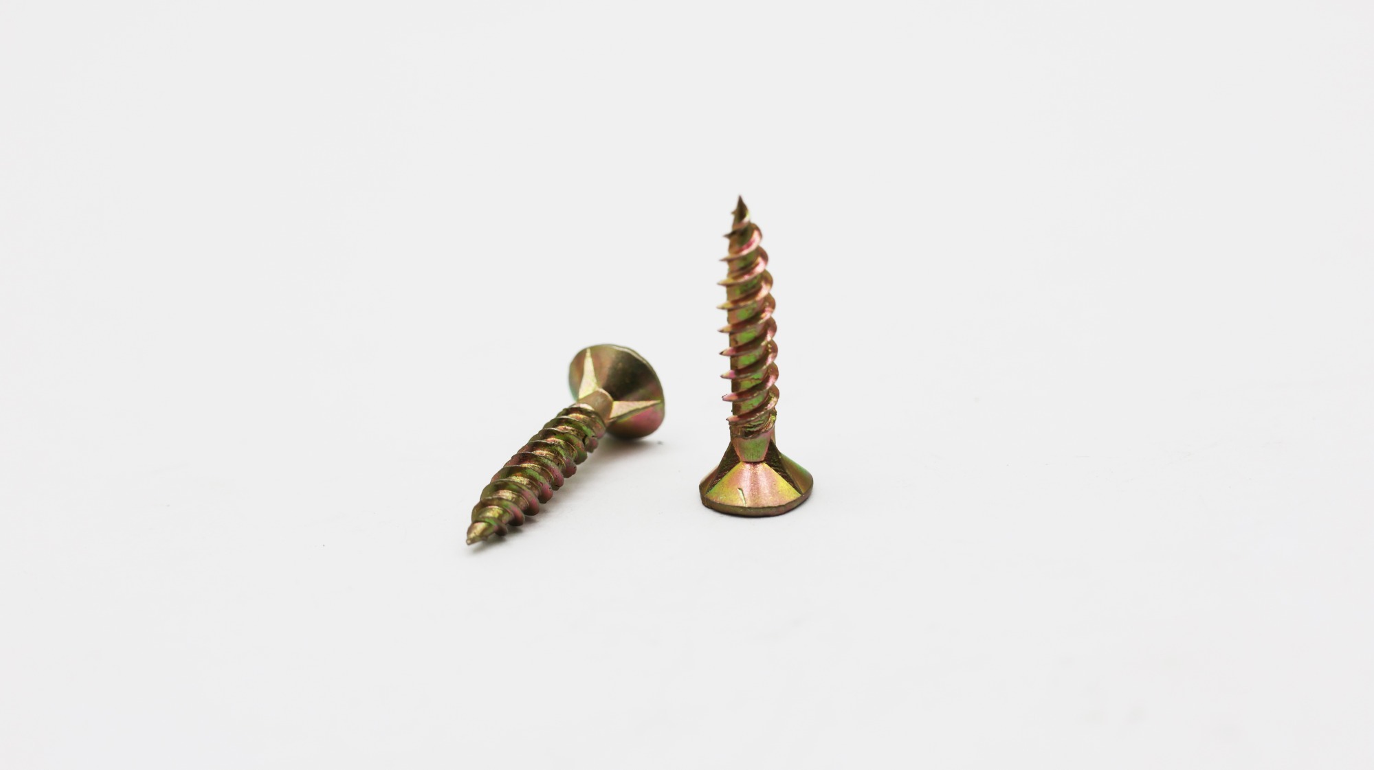CSK head self tapping screw with 3nibs