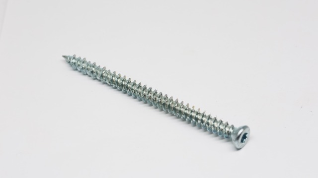 برغي خرساني برأس زهرة البرقوق