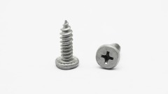 Thin flat head self tapping screw