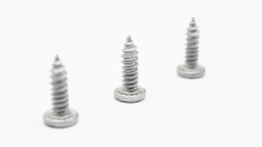 Thin flat head self tapping screw