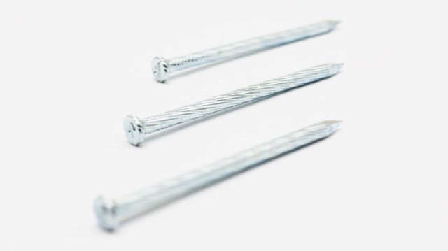 Twilled concrete nail-1