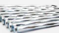 Twilled concrete nail