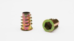Internal and external threaded nut