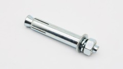 مسمار التمدد