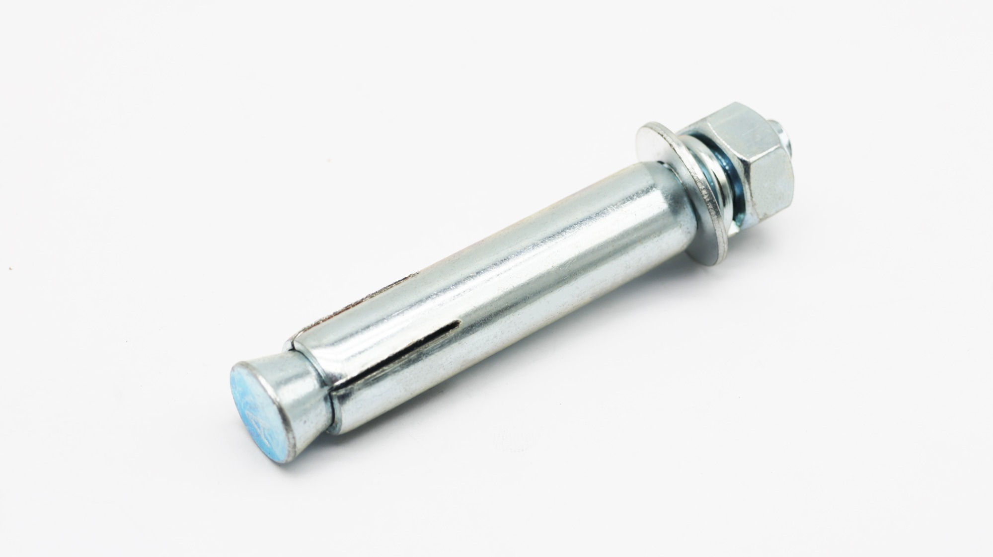 Expansion bolt
