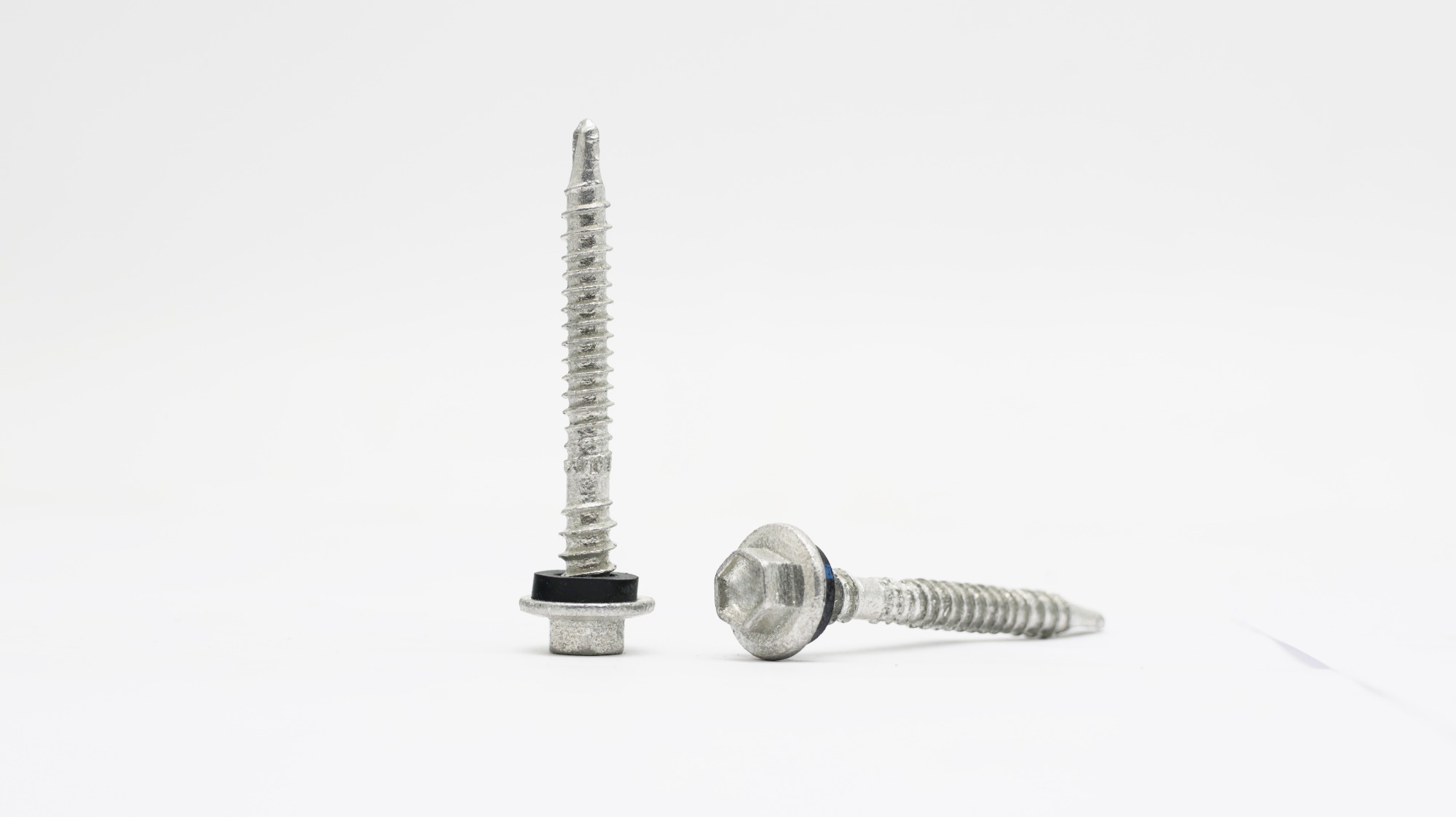 Double threaded hex head SDS with EPDM mechanical galvanized