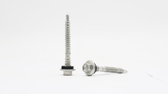 Double threaded hex head SDS with EPDM mechanical galvanized