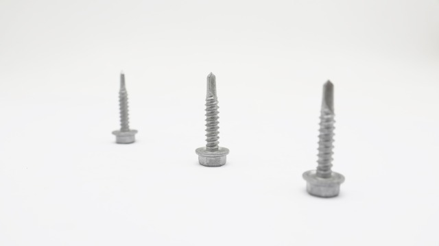 برغي ذاتي الحفر برأس سداسي RUSPERT