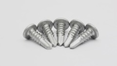 برغي ذاتي الحفر برأس غسالة RUSPERT