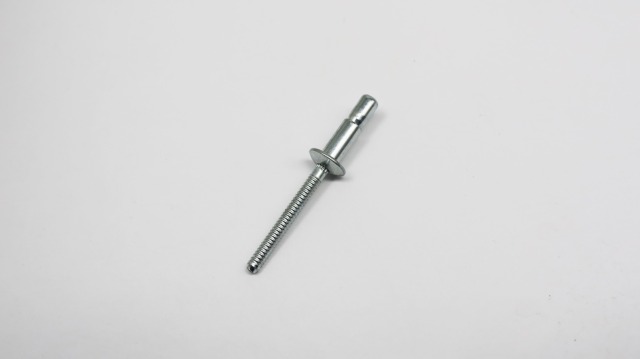 مسمار برشام من الفولاذ المقاوم للصدأ 1