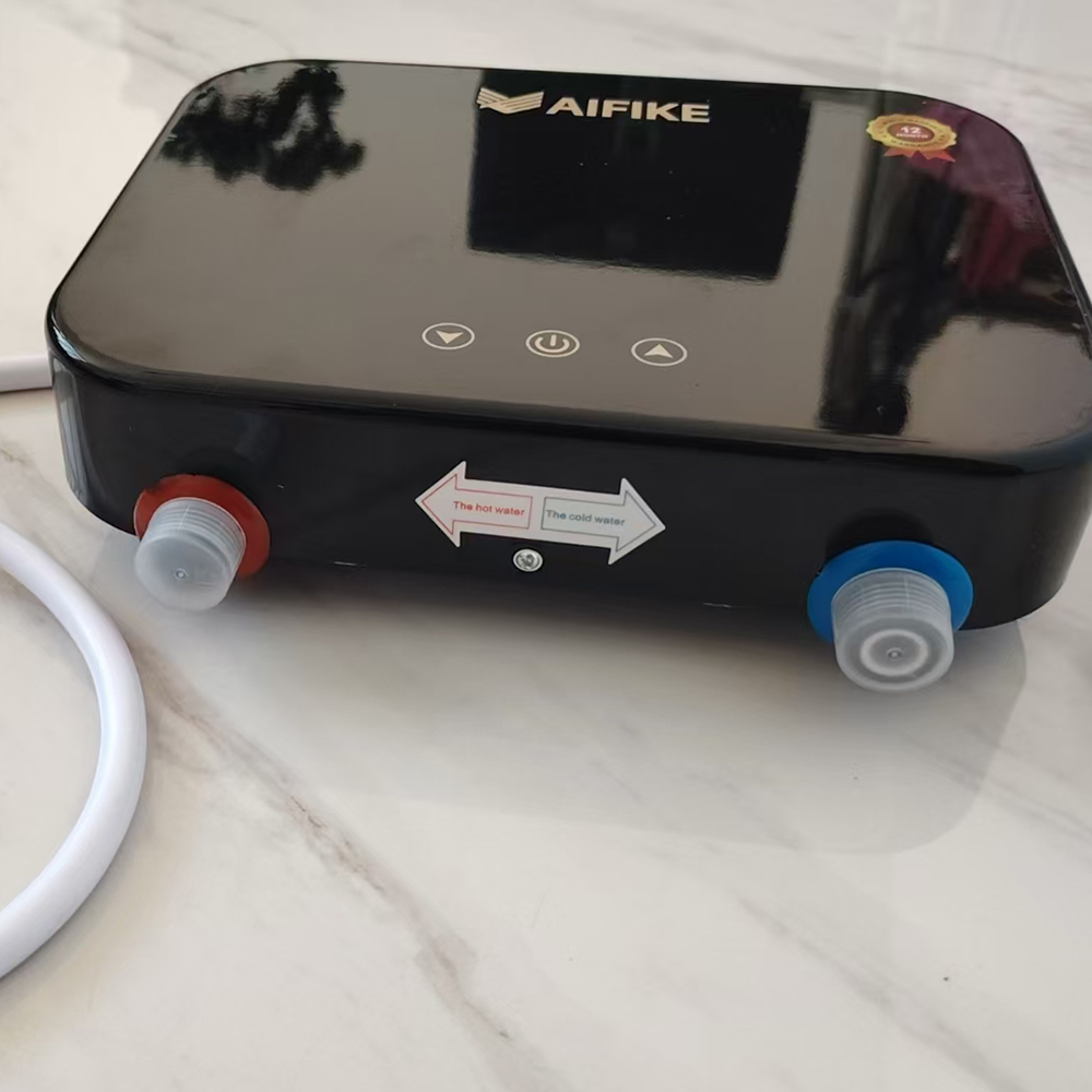 220V-240V 5KW Wholesale Wall Mounted High Quality Instant Electric Shower Water Heater