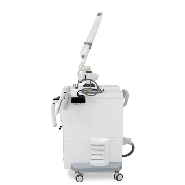 4D Rejuvenation CO2 Fractional Laser 2940nm Erbium Laser 1064nm ND YAG Laser Resurfacing Wrinkle Rejuvenation