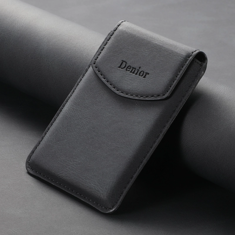 Carbon Fiber Patterned Magnetic Card Holder