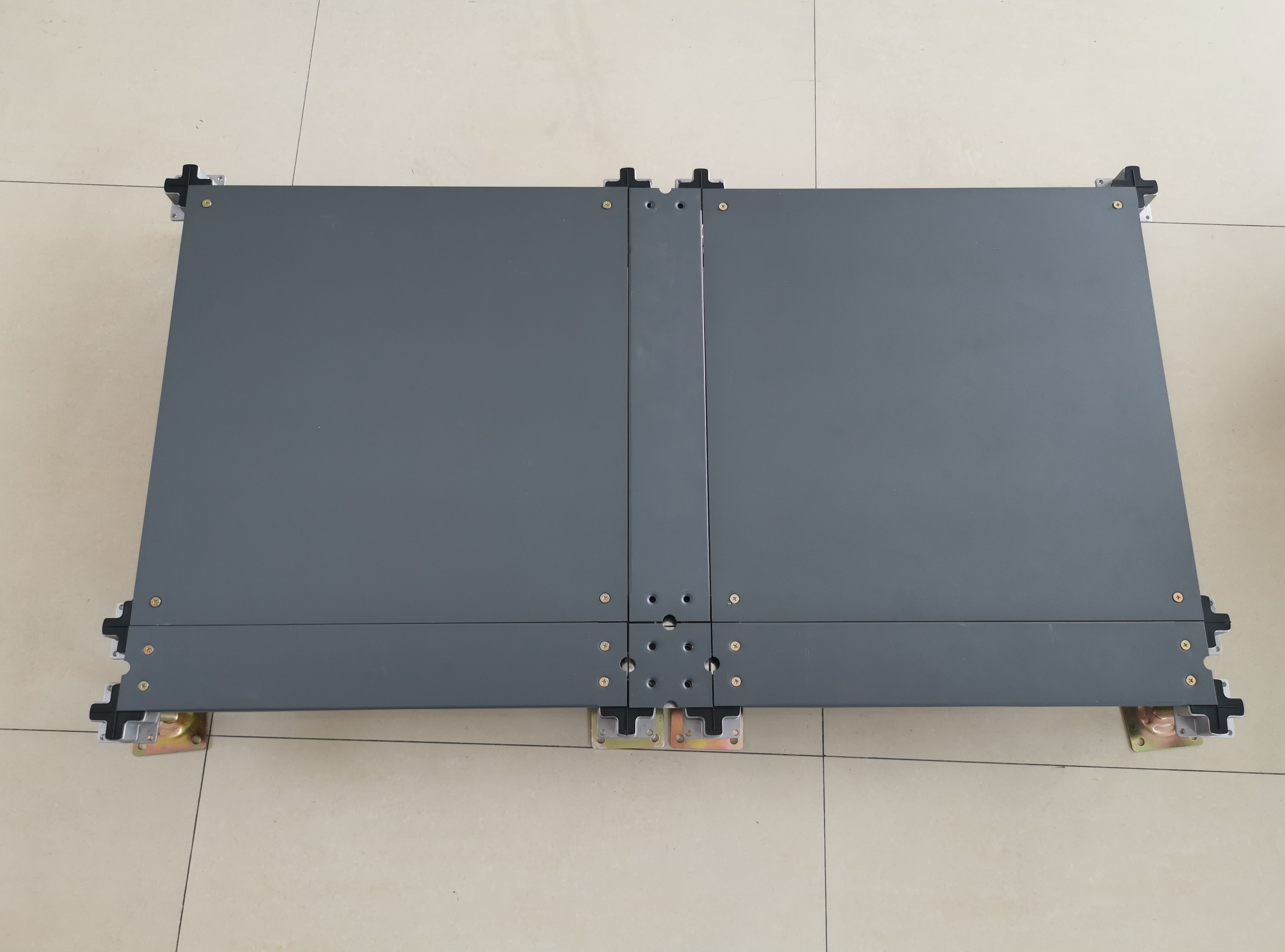 Trunking Bare Steel Raised Access Floor System