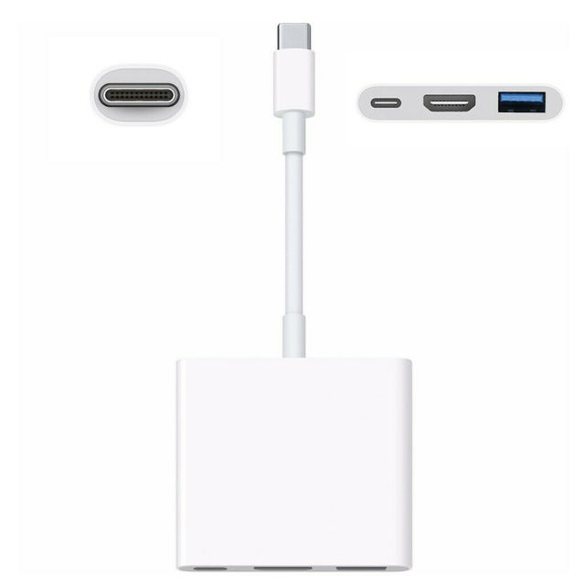 USB-C Digital AV Multiport Adapter A1621 Used