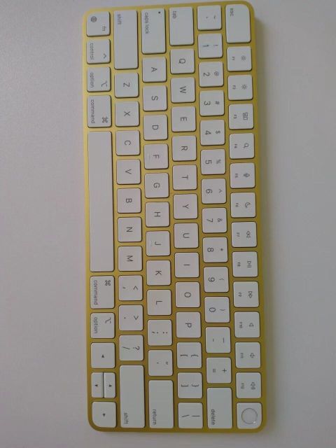 Genuine Apple magic keyboard with touch id for m1 Macs silver A2449