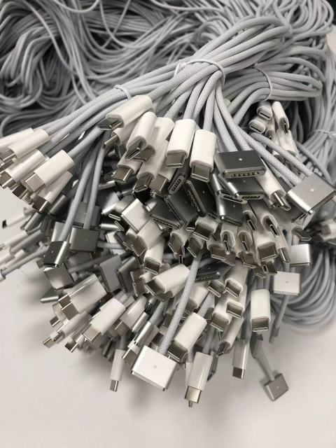 Genuine OEM Apple USB-C type c to MagSafe 3 Cable 2 M- MLYV3AM/A