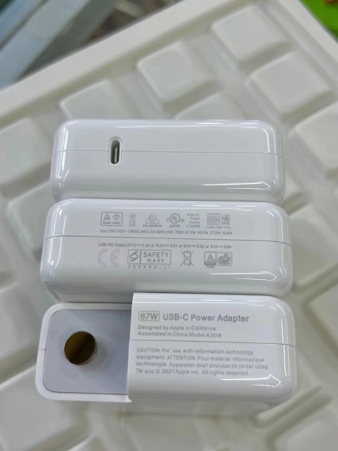 Genuine OEM APPLE MacBook Pro 14" with M1 Pro Chip 67W USB-C Charger A2518