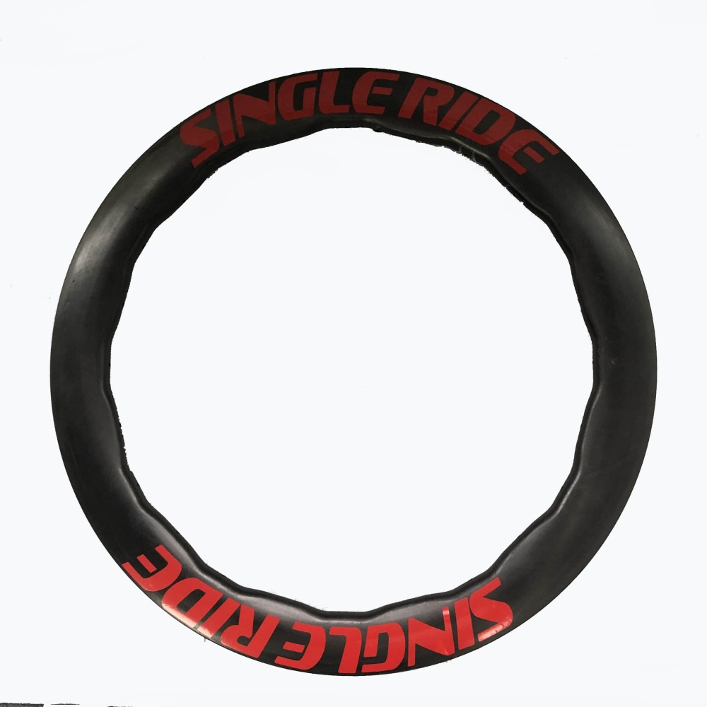 |CW29.54045CT| 700C disc brake carbon rim 45mm depth 24 holes design hooked/Clincher tubeless tires wave new design light bicycle wheels 395g