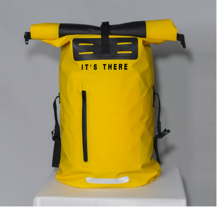 IT'S THERE Sports bags