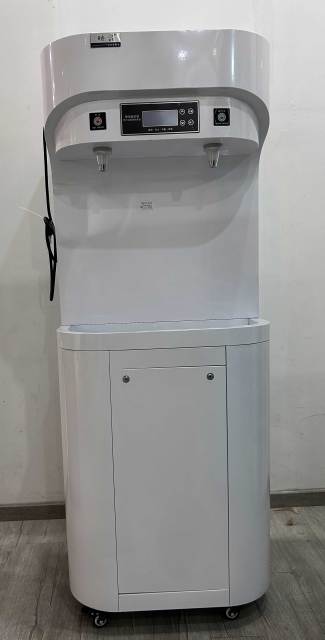 Commercial Floor-Standing Hot & Cold Water Dispenser with UV Sterilization