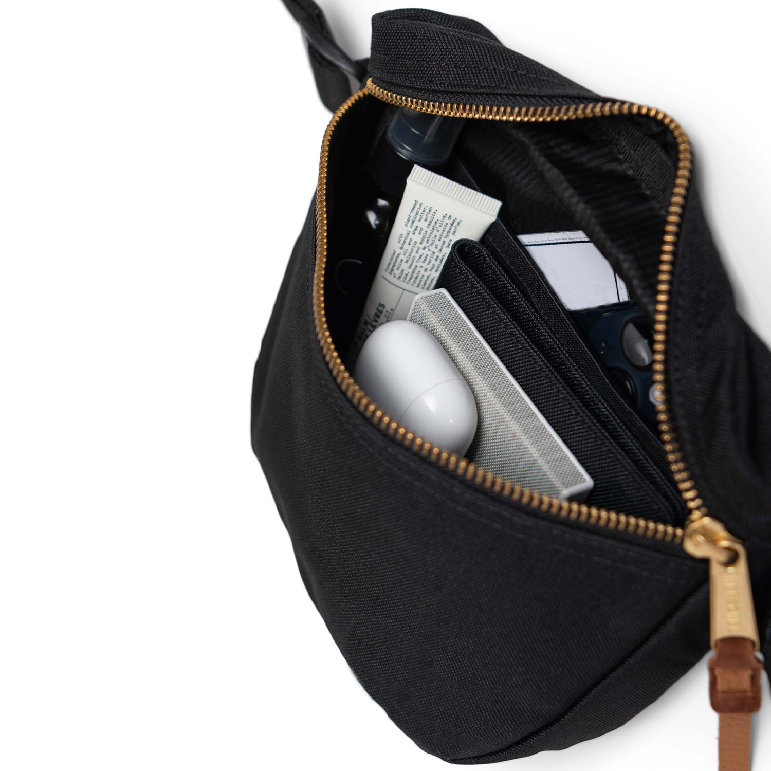 Settlement Hip Pack