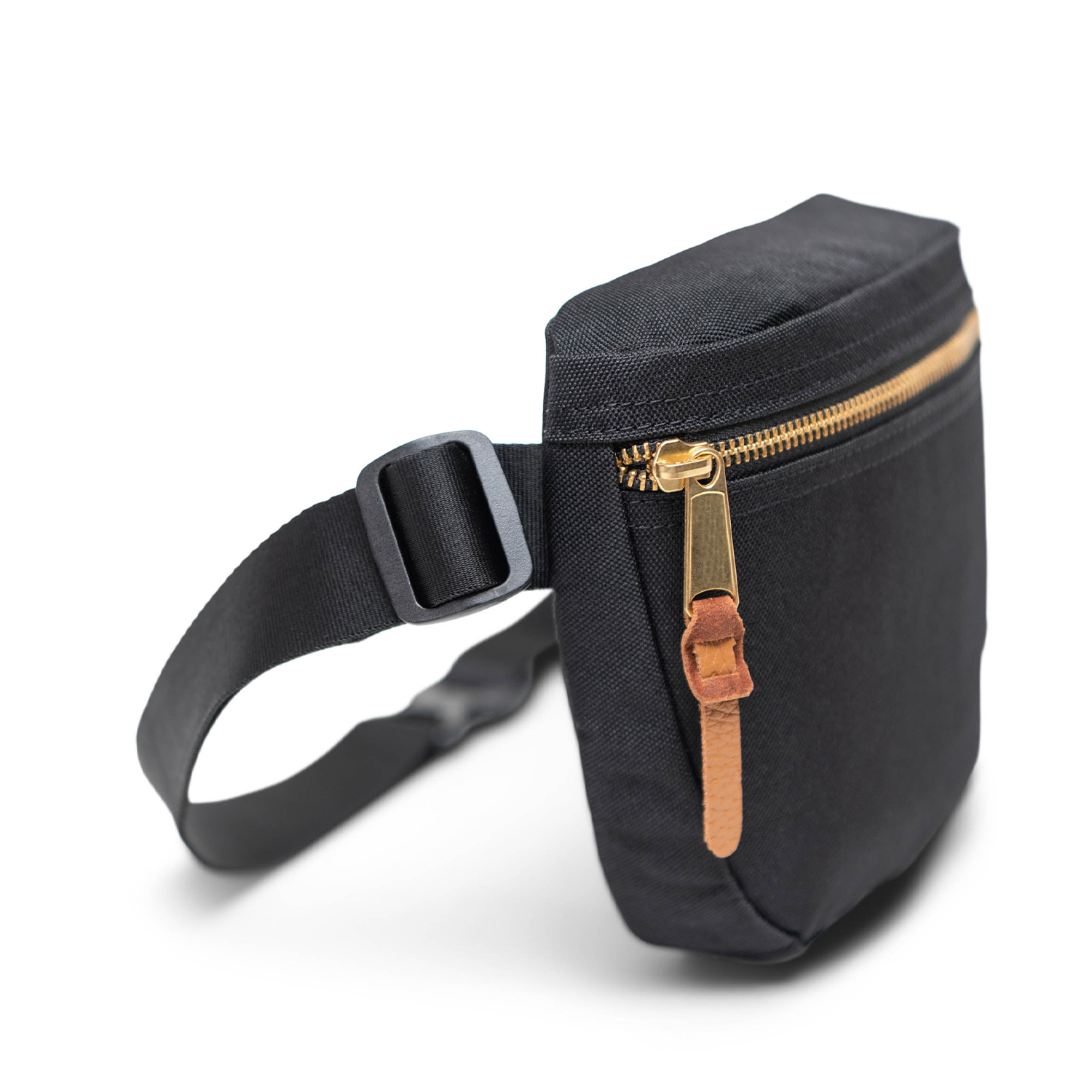 Settlement Hip Pack