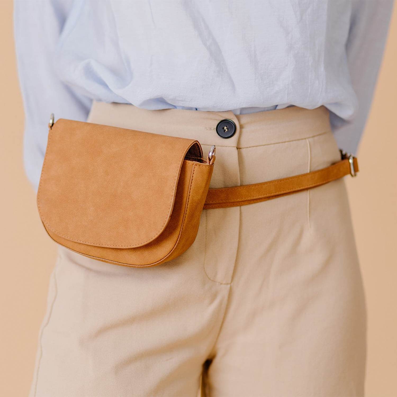 Street Fashion Half-moon Shoulder Mini Bag Minimalist Design Eco Vegan Leather Magnetic Clasp Logo Embossing