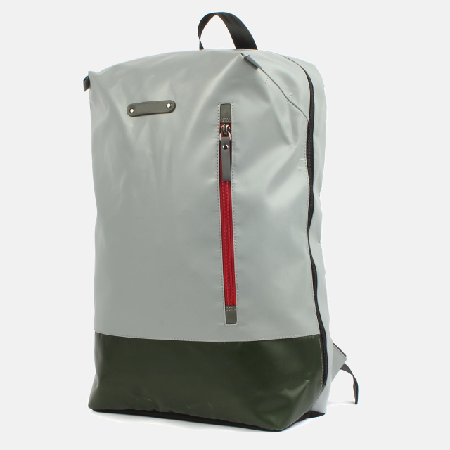 Mens 15L Laptop Travel Backpack Big Storage Phone Wallet Slots Comfy Padded Shoulder Straps RPET Womens Bag