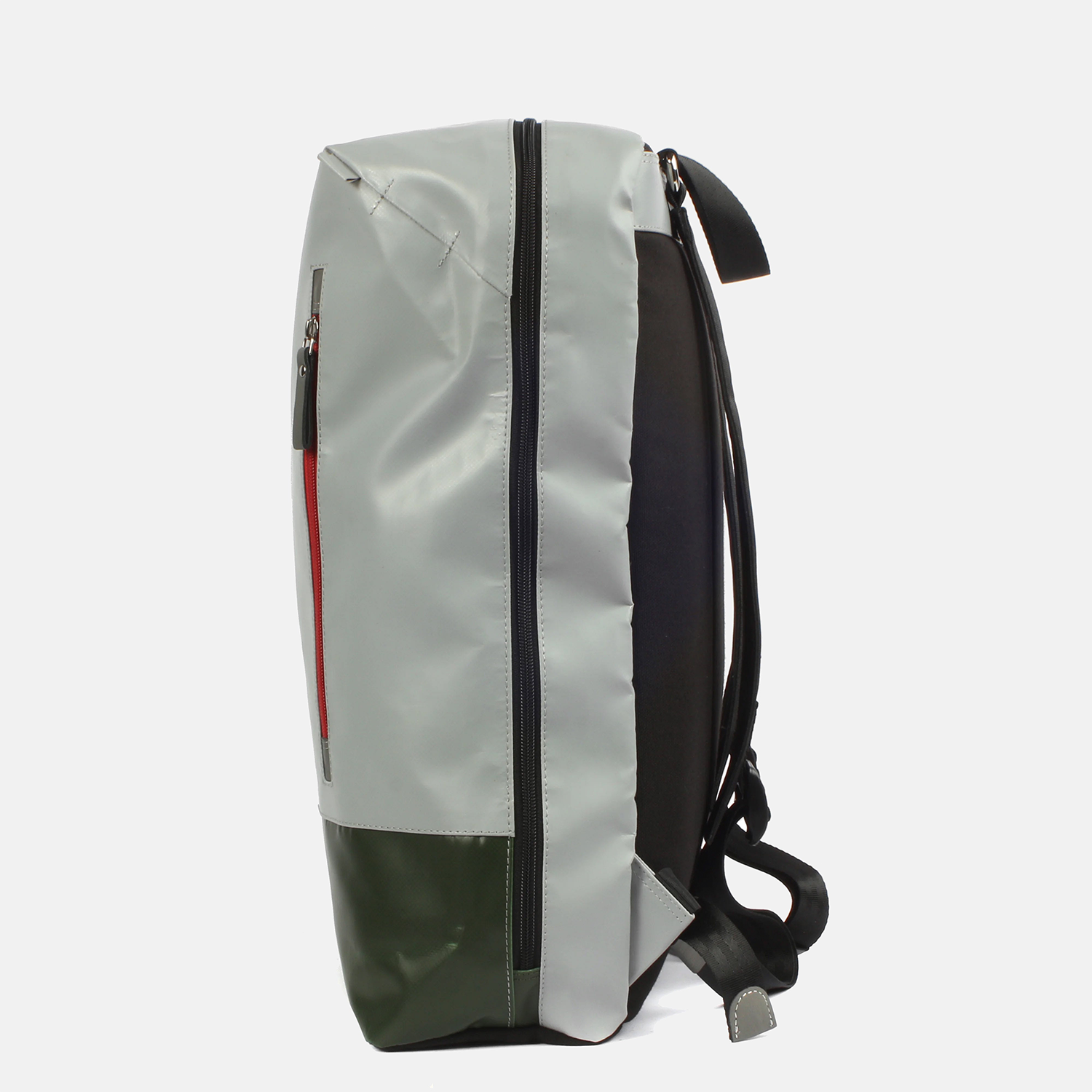 Mens 15L Laptop Travel Backpack Big Storage Phone Wallet Slots Comfy Padded Shoulder Straps RPET Womens Bag
