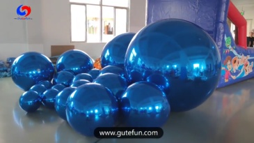 Blue shiny balls