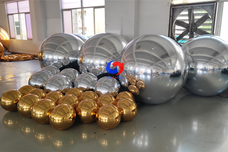 Silver + Gold shiny balls