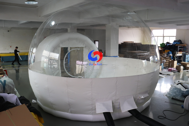 Bubble hotel