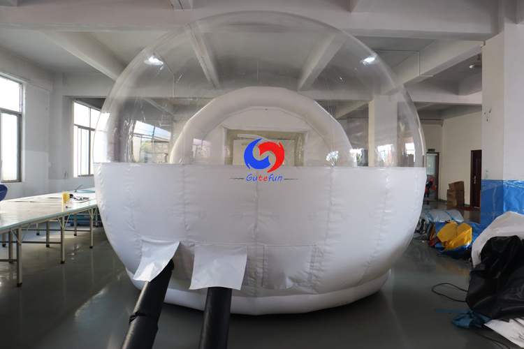 Bubble hotel