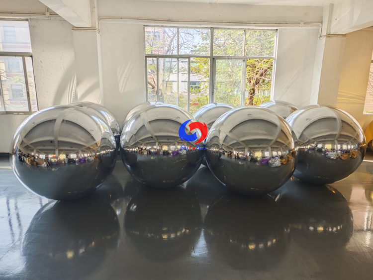 Silver big shiny balls are ready to shine💫💫