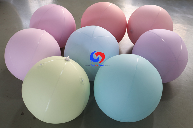 Pastels balls