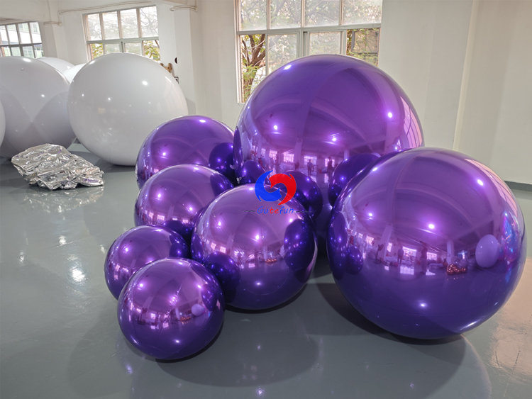 Giant purple shiny balls for luxury party events decorations