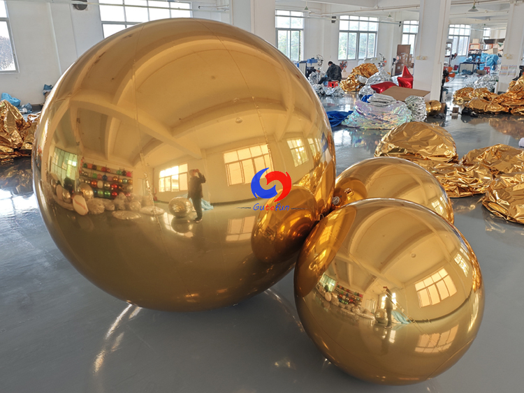 3Pcs gold shiny balls