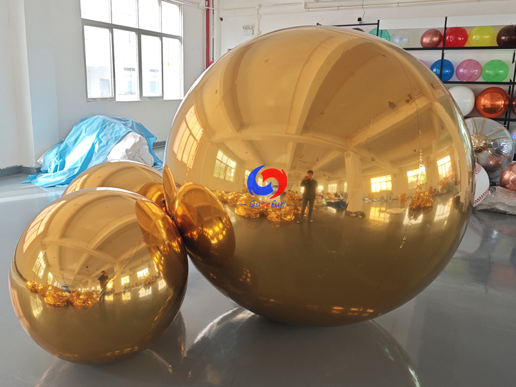 3Pcs gold shiny balls
