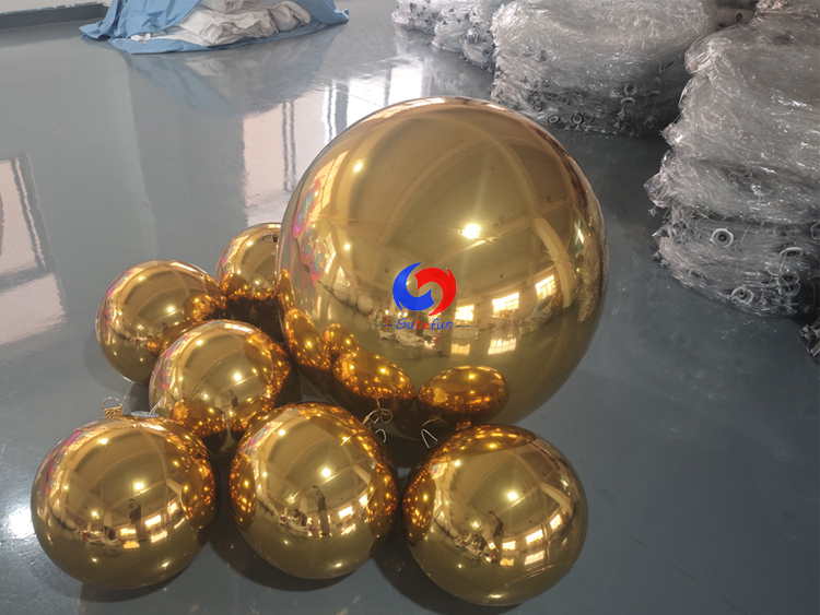 7Pcs gold shiny balls