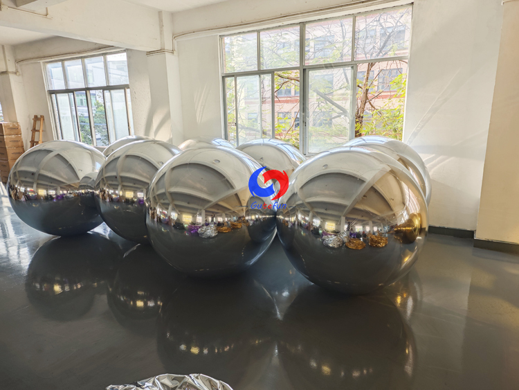 8Pcs silver shiny balls