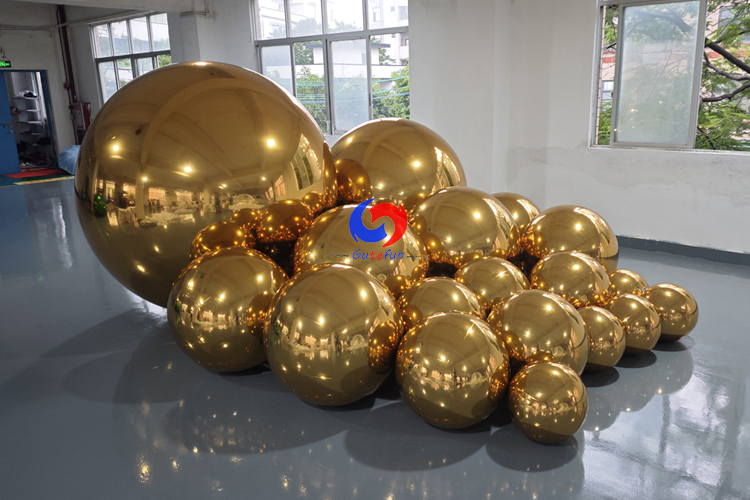 18pcs gold shiny balls