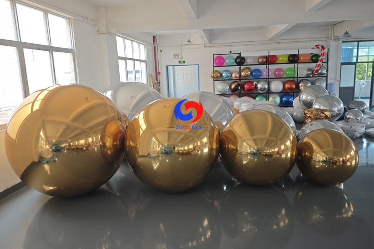 4pcs silver +4pcs gold shiny balls