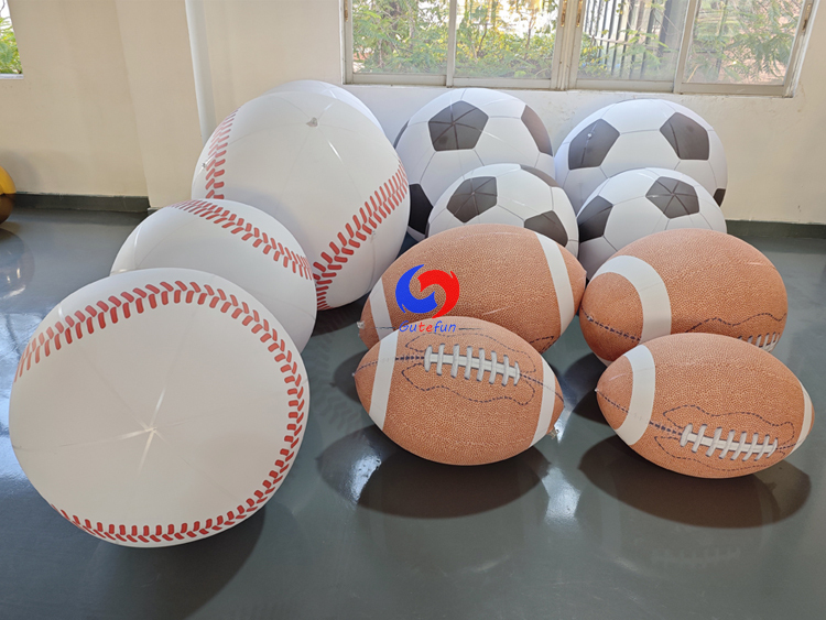American football 🏈  Baseball ⚾️  Soccer classic⚽️