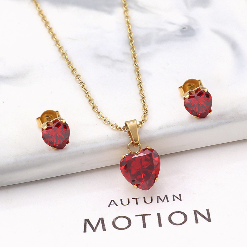 Dubai Bride 18k Gold Plated Stainless Steel Wedding Heart Round Zircon Custom Fashion Necklace Jewelry Set