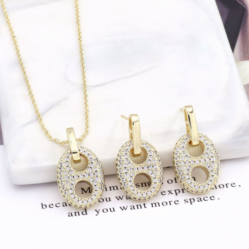 Coffee bean pig nose Vintage Luxury Punk Copper 14K Gold Brand Channel Set Diamond Necklace & Earrings Copper Jewelry Set Women's Party Gift