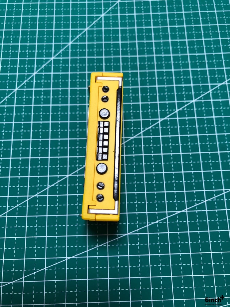 Mezco One:12 Gomez - Death Boom Boom boom box