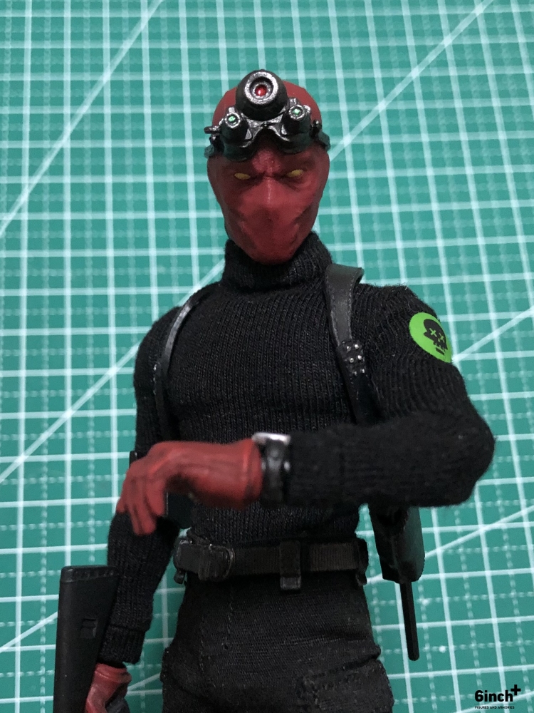 Mezco One:12  Watch