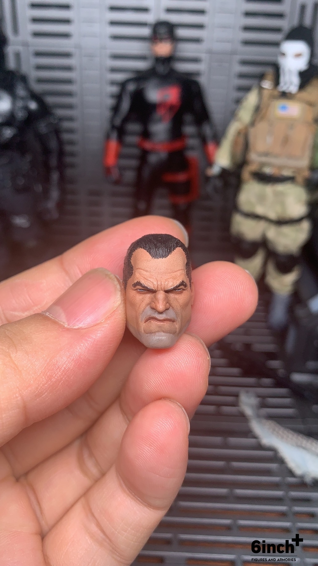 Painted Heads / MEZCO Heads